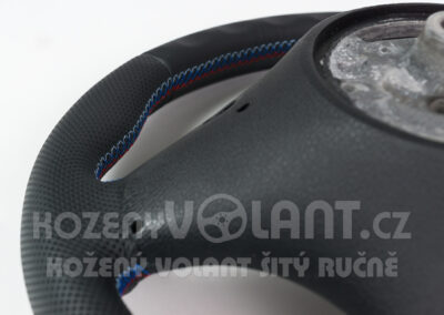 Volant BMW X3 e8
