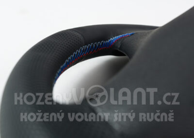 Volant BMW X3 e8